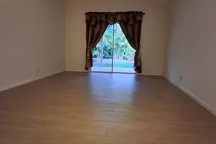 231 Preserve Ct, Royal Palm Beach, FL 33411 - Photo 9