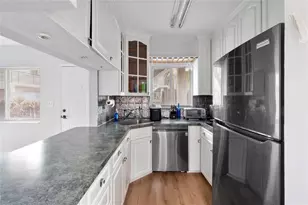 3030 NE 5th Terrace, Wilton Manors, FL 33334 - Photo 3