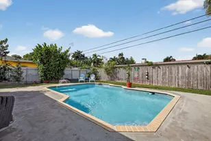 9471 Jamaica Dr, Cutler Bay, FL 33189 - Photo 49