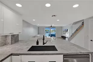 876 Jeffery St, Boca Raton, FL 33487 - Photo 9