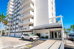 211 S Ocean Dr, Hollywood, FL 33019 - Photo 25