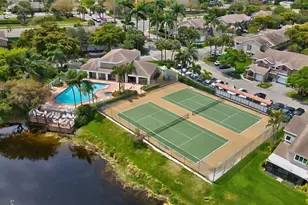 2105 W Discovery Cir W, Deerfield Beach, FL 33442 - Photo 29