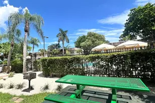 5186 NE 6th Ave, Oakland Park, FL 33334 - Photo 21