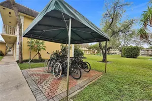 5186 NE 6th Ave, Oakland Park, FL 33334 - Photo 19