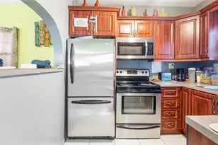 117 SW 1st Ave, Hallandale Beach, FL 33009 - Photo 33