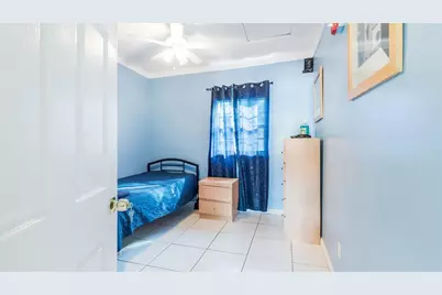 117 SW 1st Avenue, Hallandale Beach, FL 33009 - Photo 43