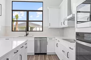 8388 SW Piacenza Wy, Port Saint Lucie, FL 34987 - Photo 7