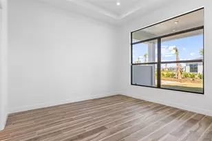 8388 SW Piacenza Wy, Port Saint Lucie, FL 34987 - Photo 9