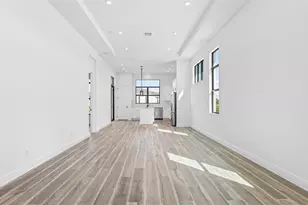 8388 SW Piacenza Wy, Port Saint Lucie, FL 34987 - Photo 3