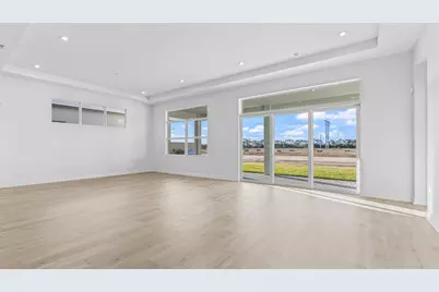 12673 SW Lunata Way, Port Saint Lucie, FL 34987 - Photo 11