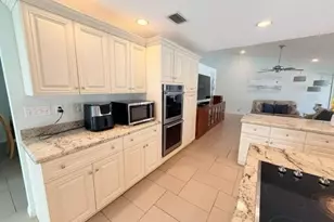 10931 NW 4th St, Coral Springs, FL 33071 - Photo 33