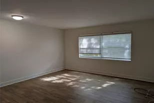 8706 NW 35th St, Coral Springs, FL 33065 - Photo 3