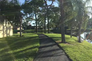 418 Pine Glen Ln, Greenacres, FL 33463 - Photo 27