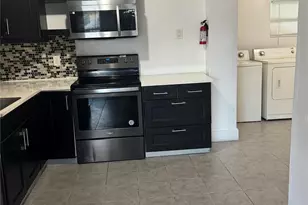 3120 SW 12th Pl, Fort Lauderdale, FL 33312 - Photo 17