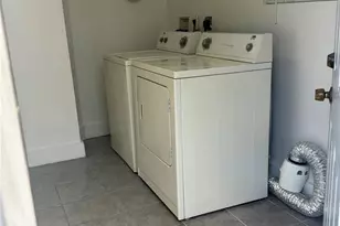 3120 SW 12th Pl, Fort Lauderdale, FL 33312 - Photo 13