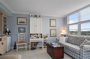 3510 Oaks Way, Pompano Beach, FL 33069 - Photo 11