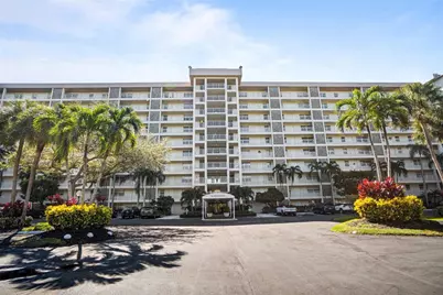 3510 Oaks Way #802, Pompano Beach, FL 33069 - Photo 1