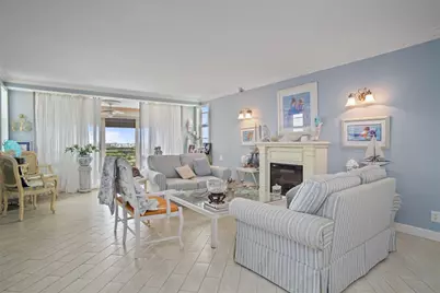 3510 Oaks Way #802, Pompano Beach, FL 33069 - Photo 7