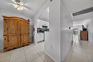 12750 SW 15th St, Pembroke Pines, FL 33027 - Photo 11