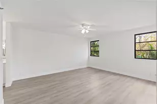 2232 N Cypress Bend Dr, Pompano Beach, FL 33069 - Photo 21