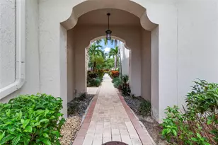 1900 Oceanwalk Ln, Pompano Beach, FL 33062 - Photo 23