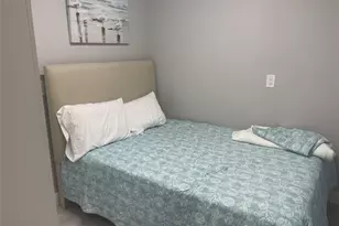 1721 Whitehall Dr, Davie, FL 33324 - Photo 15