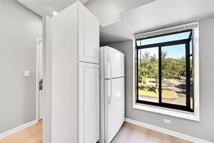 719 Gardens Dr, Pompano Beach, FL 33069 - Photo 5