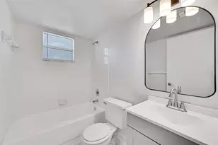 719 Gardens Dr, Pompano Beach, FL 33069 - Photo 21