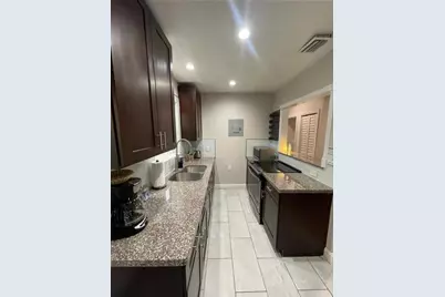402 SW 12th Street, Fort Lauderdale, FL 33315 - Photo 3