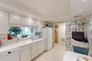 1149 Hillsboro Mile Unit, Hillsboro Beach, FL 33062 - Photo 15