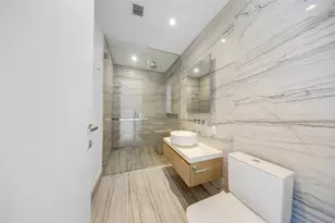 8701 Collins Ave, Miami Beach, FL 33154 - Photo 31