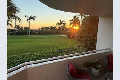 5051 N Highway A1A #T-4, Fort Pierce, FL 34949 - Photo 13