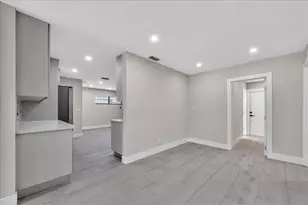 1004 Johnson St, Hollywood, FL 33019 - Photo 9