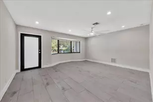 1004 Johnson St, Hollywood, FL 33019 - Photo 5