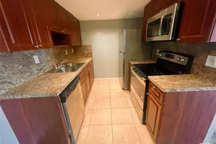 4024 Cambridge B, Deerfield Beach, FL 33442 - Photo 3