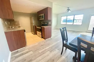 4024 Cambridge B, Deerfield Beach, FL 33442 - Photo 9