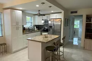 321 Durham J Unit, Deerfield Beach, FL 33442 - Photo 3