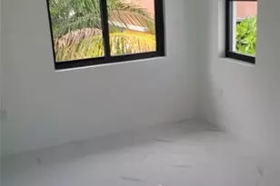 1836 NW 70th St, Miami, FL 33147 - Photo 3