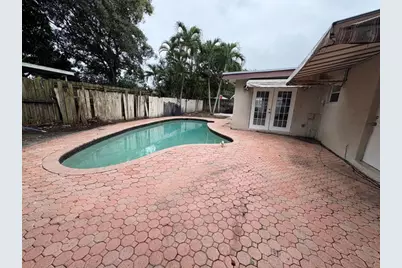 6502 Blvd Of Champions, Pompano Beach, FL 33068 - Photo 5