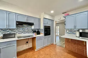 1478 NE 56th St, Fort Lauderdale, FL 33334 - Photo 13