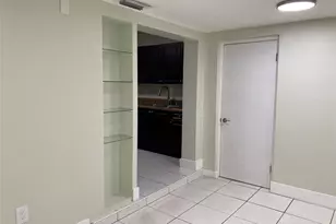 1610 NE 62nd St, Fort Lauderdale, FL 33334 - Photo 17