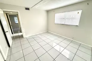 3880 Woodside Dr, Coral Springs, FL 33065 - Photo 11