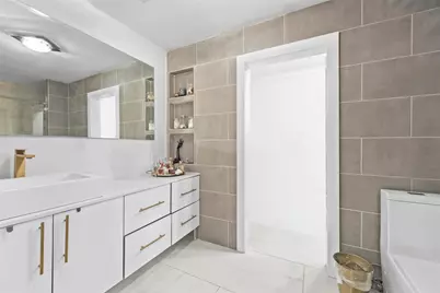 4131 NW 99th Avenue, Coral Springs, FL 33065 - Photo 29