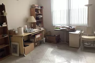 437 Golden Isles Dr, Hallandale Beach, FL 33009 - Photo 19