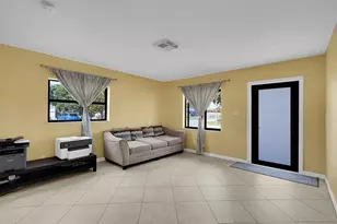 2870 NW 22nd St, Fort Lauderdale, FL 33311 - Photo 7
