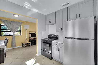 2870 NW 22 Street, Fort Lauderdale, FL 33311 - Photo 13