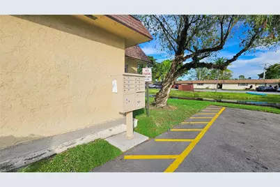 416 Lakeside Drive #129, Margate, FL 33063 - Photo 23