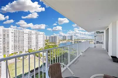 2801 NE 183rd Street #1502W, Aventura, FL 33160 - Photo 23