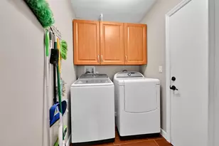 4401 NE 18th Ave, Oakland Park, FL 33334 - Photo 33