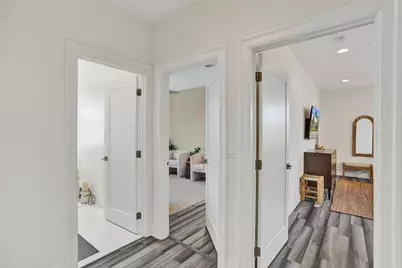 233 NE 11th Street #233, Fort Lauderdale, FL 33304 - Photo 23